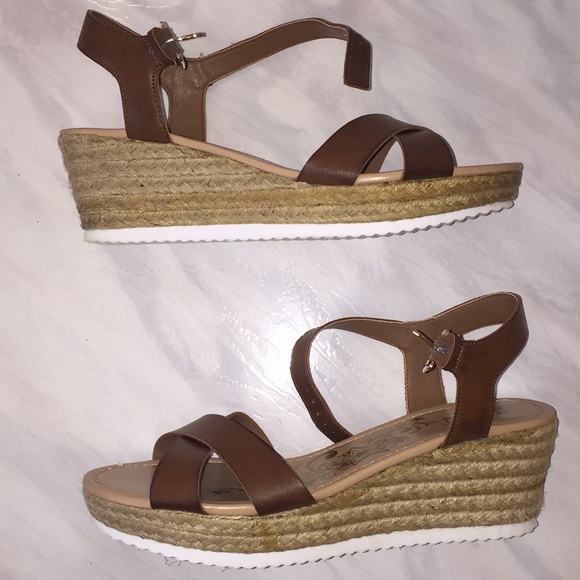 Brash “Sporty” Platform Sandals, Size 11 - EUC - Picture 2 of 8